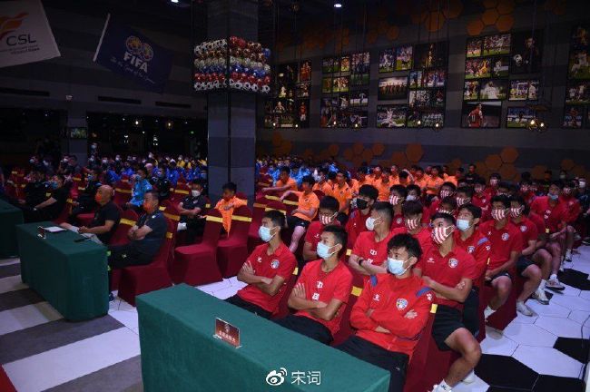 在线播放人成午夜免费视频