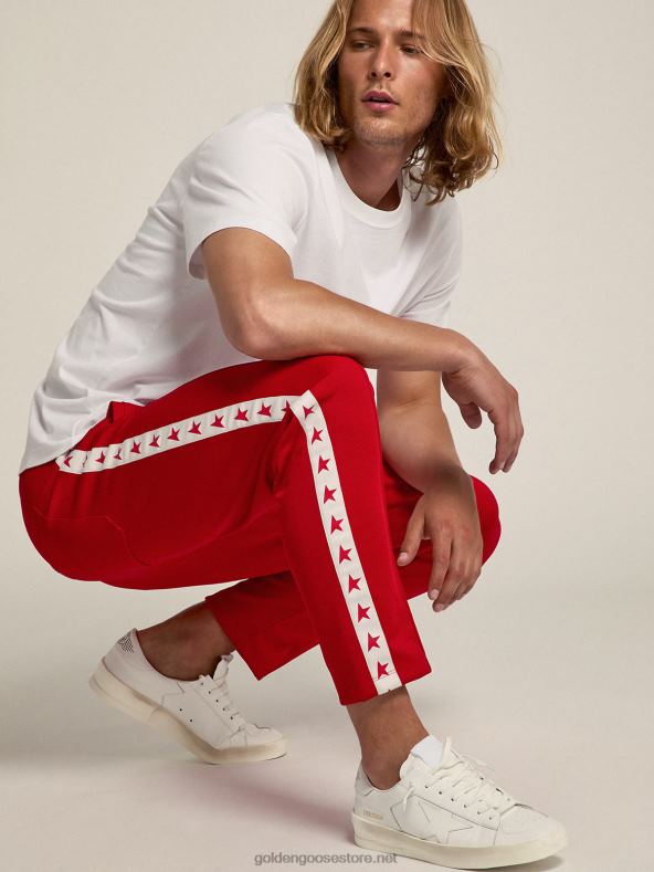 mehed valge star kollektsiooni t-särk, mille esiküljel on hõbedase sädelusega tähtGolden Goose B6B0T706