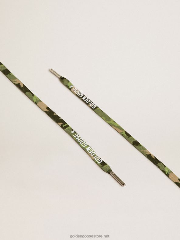 mehed rohelised kamuflaažpitsid kontrastse valge logogaGolden Goose B6B0T362