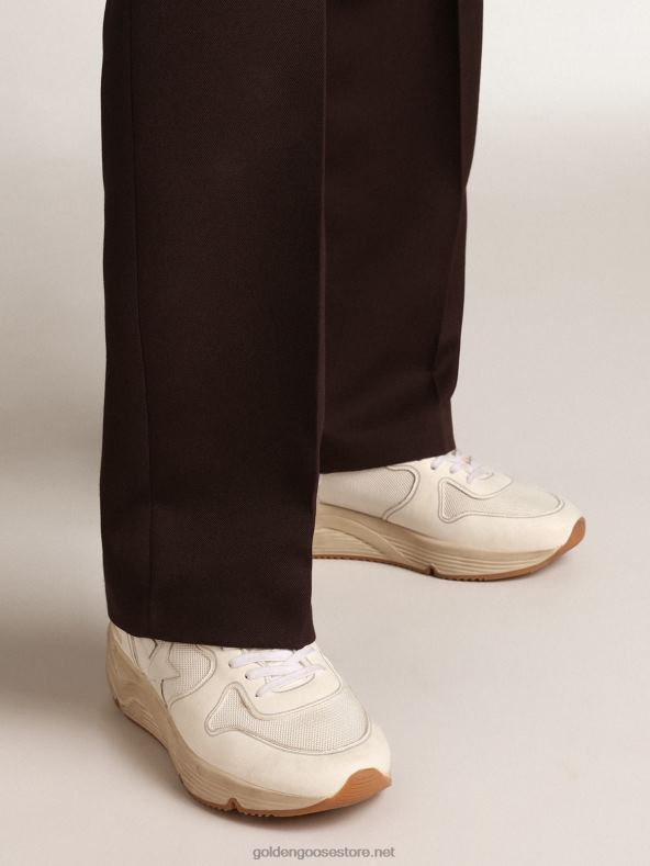 mehed optiliselt valgest võrgust ja nappa nahast valge nahatähega jooksutallaga tossudGolden Goose B6B0T513