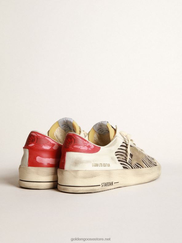 mehed Stardani labor sebramustriga poni nahas jäähalli tähegaGolden Goose B6B0T673