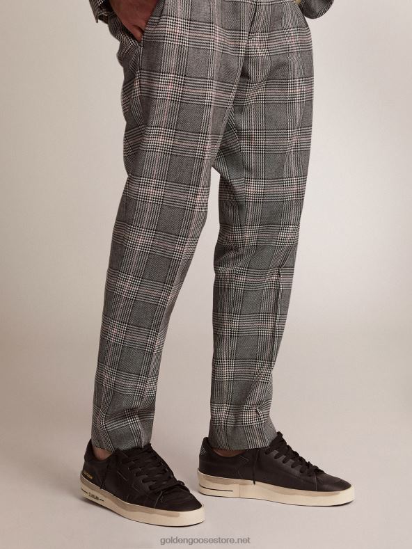 mehed Täismustast nahast vintage viimistlusega stardani tossudGolden Goose B6B0T595