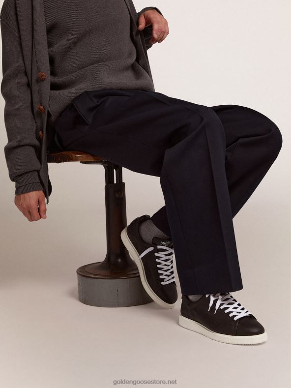 mehed Täiesti mustast nahast starditossudGolden Goose B6B0T525