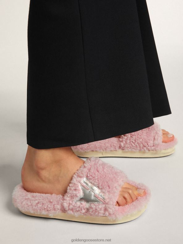 naised poolstari mudel roosas säärlingis hõbedase lamineeritud nahatähegaGolden Goose B6B0T434