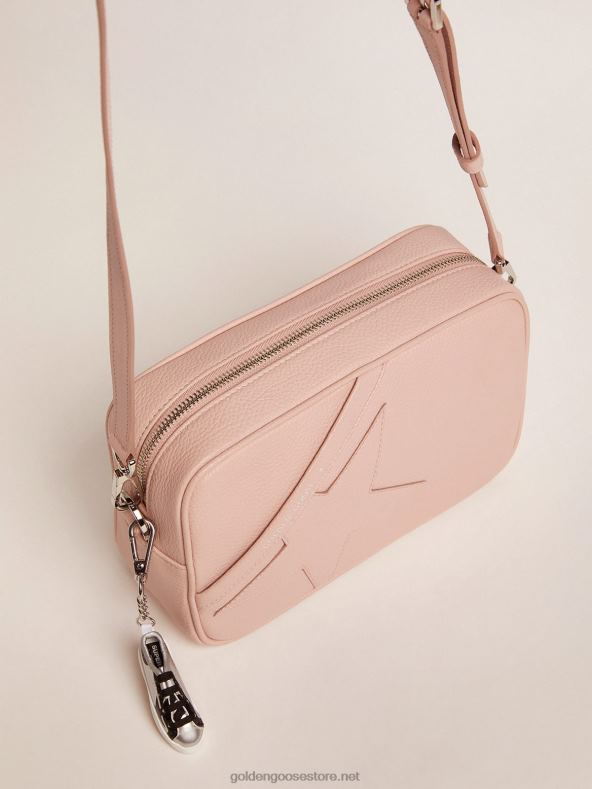 naised kvartsroosast vasarnahast tähtkott, millel on toon-toonis tähtGolden Goose B6B0T483