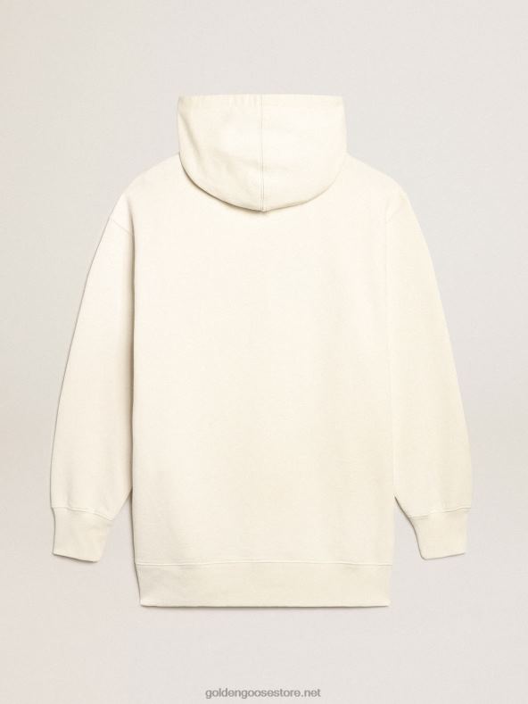 naised valge kapuutsiga dressipluus ja kuldne plaaster B6B0T955