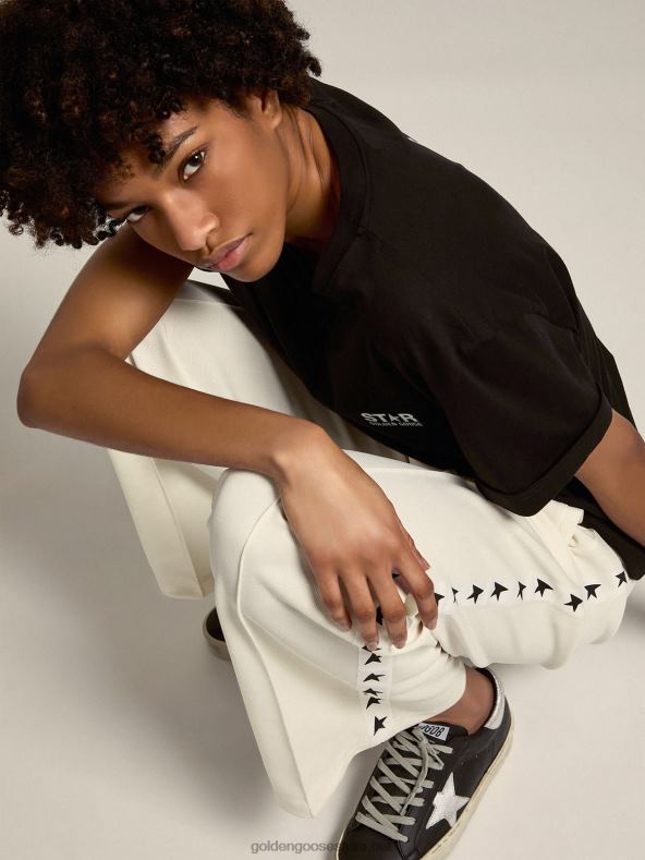 naised must star kollektsiooni t-särk kontrastse valge logo ja tähegaGolden Goose B6B0T952