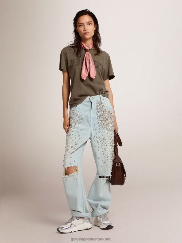 naised oliiviroheline tavalise istumisega t-särk, mille esiküljel on kuldne kiri B6B0T1051