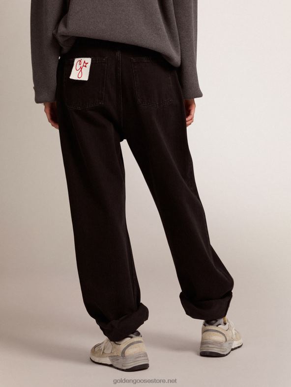 naised kollektsiooni mustad kim teksadGolden Goose B6B0T1040