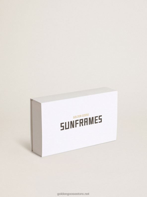 naised päikeseraam cameron panthos stiilis valge raami ja kuldsete detailidegaGolden Goose B6B0T350