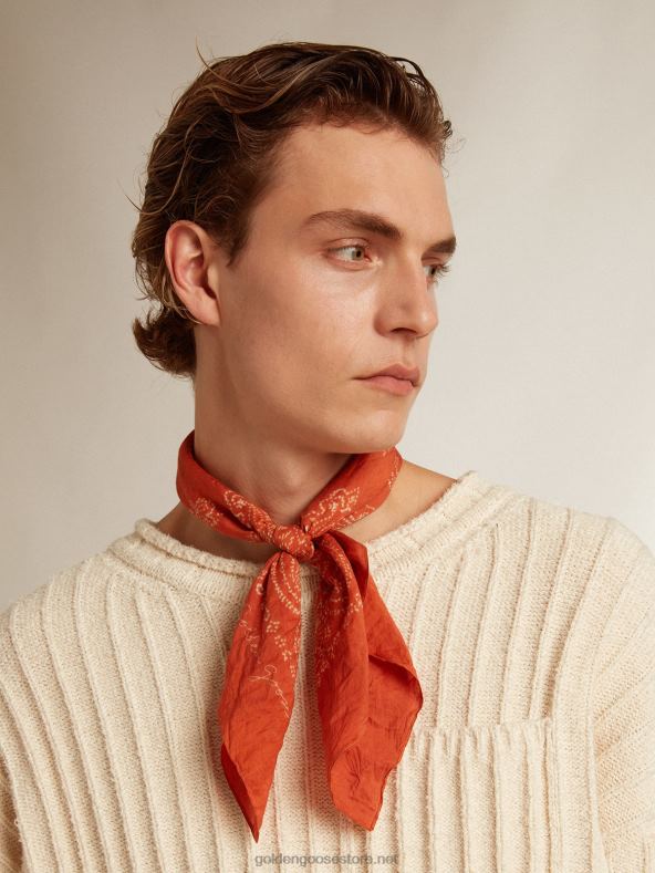 naised täpilise paisley mustriga roostevärvi sallGolden Goose B6B0T357