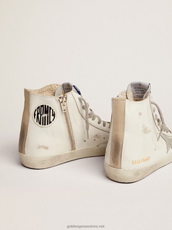 naised Francy nahast tossud seemisnahast tähegaGolden Goose B6B0T182
