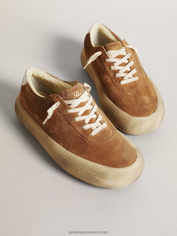 naised space-star kingad tubakavärvi seemisnahast perforeeritud tähe ja hõbedase metallist nahast kontsagaGolden Goose B6B0T236