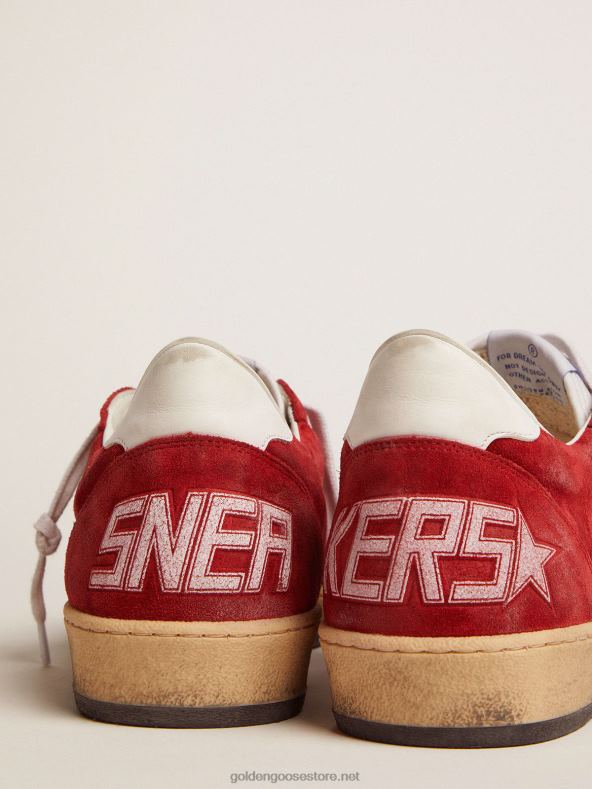 naised punasest seemisnahast palltäht valge nahktähegaGolden Goose B6B0T558