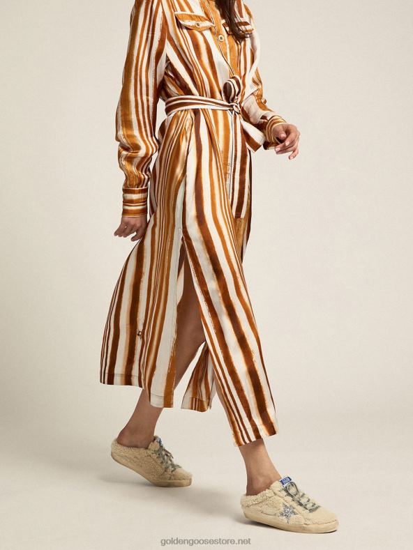 naised super-staar sabotid valges shearlingis särava tähegaGolden Goose B6B0T67