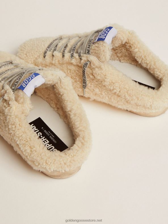 naised super-staar sabotid valges shearlingis särava tähegaGolden Goose B6B0T67